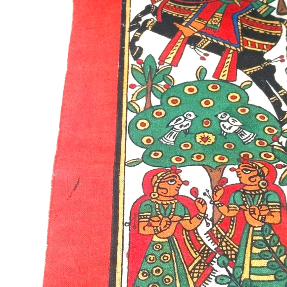 2 Piece Stunning and Unique Antique/ Vintage Hand Painted Tapestries From India - Picture 5 of 16